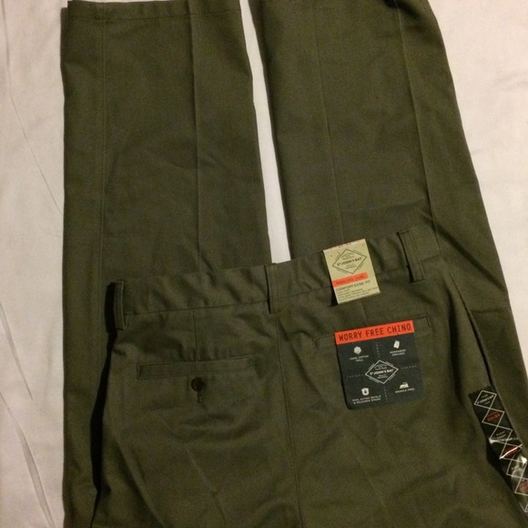 St John’s Bay Chino Pants Sz 30/34 - Picture 2 of 4